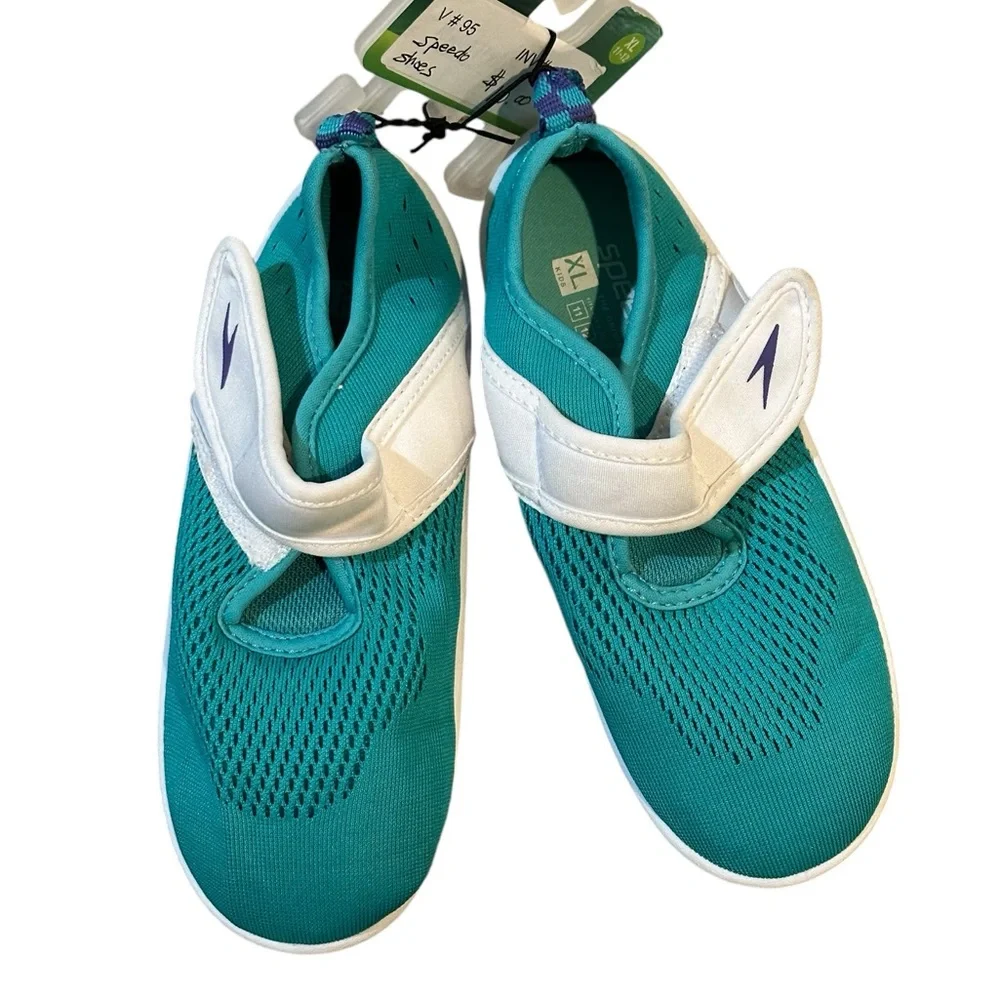 Speedo kids Hybrid Water Shoes‎ NWT various sizes